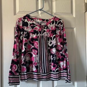 Women's Pink and navy blue Patterned Top